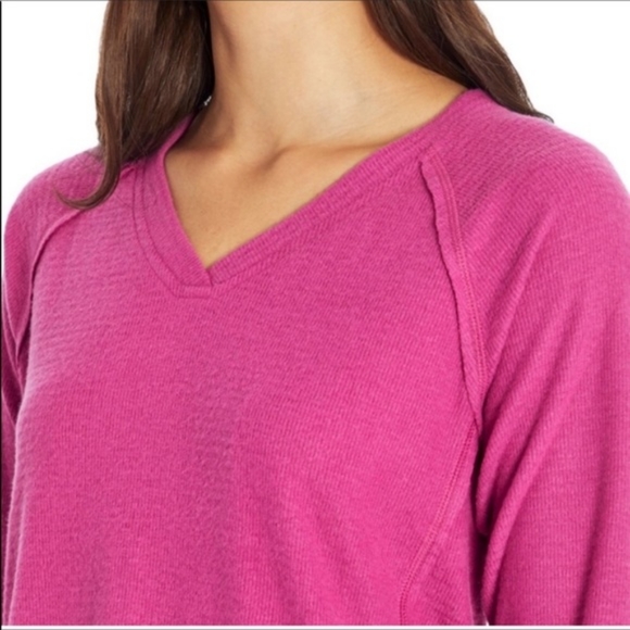 Wildfox Haley Brushed V-Neck Pullover - Picture 3 of 8